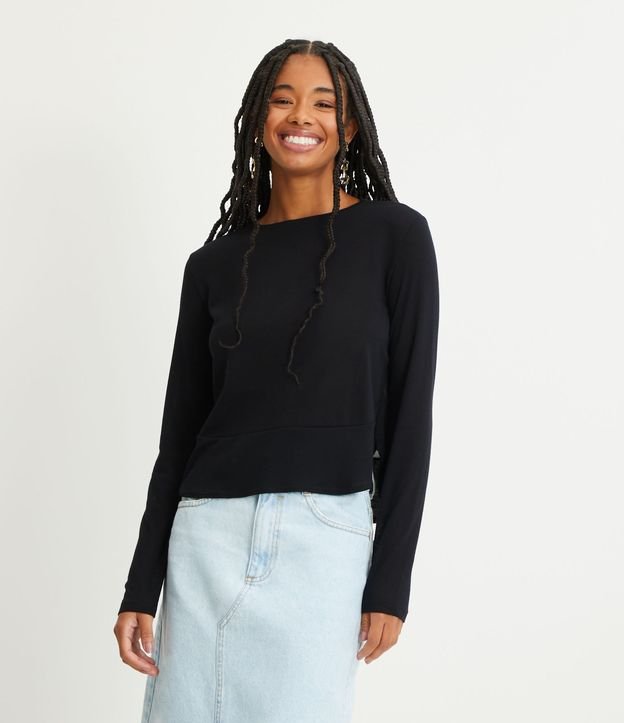 Blusa Peplum en Viscosa con Volado en la Barra Negro 3