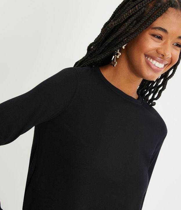 Blusa Peplum en Viscosa con Volado en la Barra Negro 6