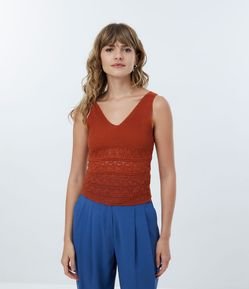 Blusa Regata em Tricô com Pontos Diferenciados