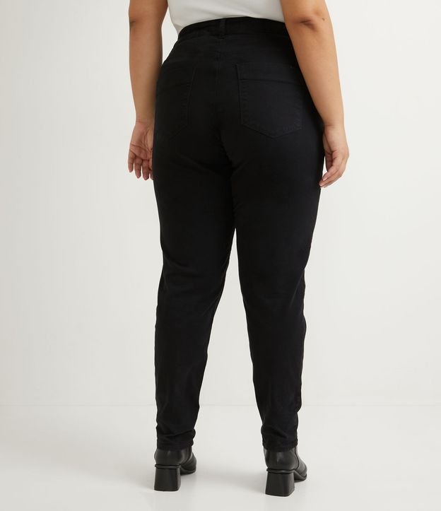 Pantalón Skinny en Sarga Curve & Plus Size Negro 2