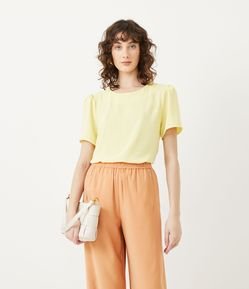 Blusa Texturizada com Manga Bufante e Barra Mullet