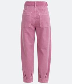 Calça Baggy em Sarja com Cinto Fivela e Pregas