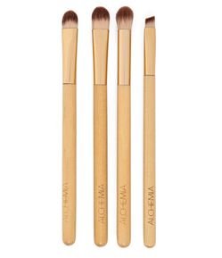 Kit de Pinceis: 1 Pincel de Sombra, 1 Pincel de Iluminador, 1 Pincel de Sobrancelha e 1 Pincel de Corretivo Alchemia