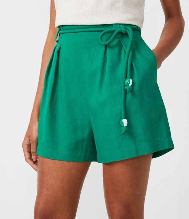 Short Clochard en Viscolino con Cinturón Cuerda Verde 3
