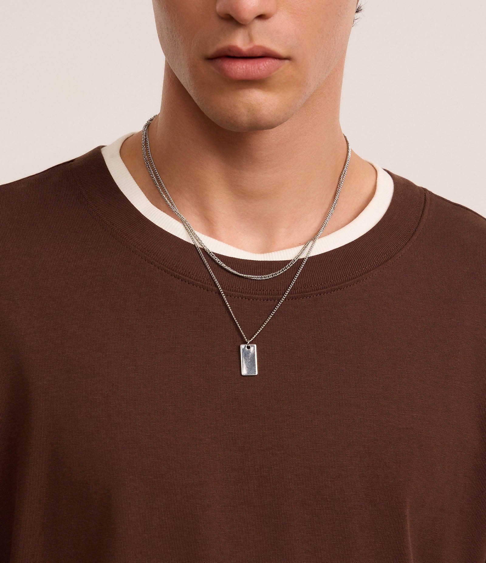 Colar Camadas em Metal com Plaquinha Prata 4