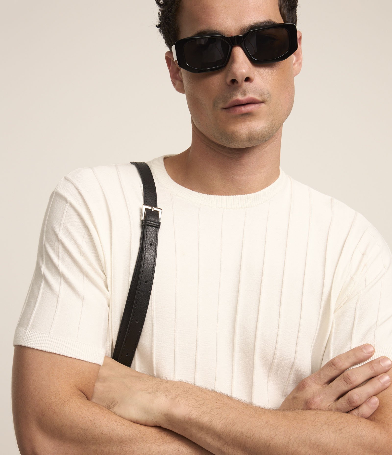 Camiseta Slim em Viscose com Textura de Listras e Manga Curta Off White 3