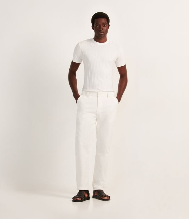 Camiseta Slim em Viscose com Textura de Listras e Manga Curta Off White 1