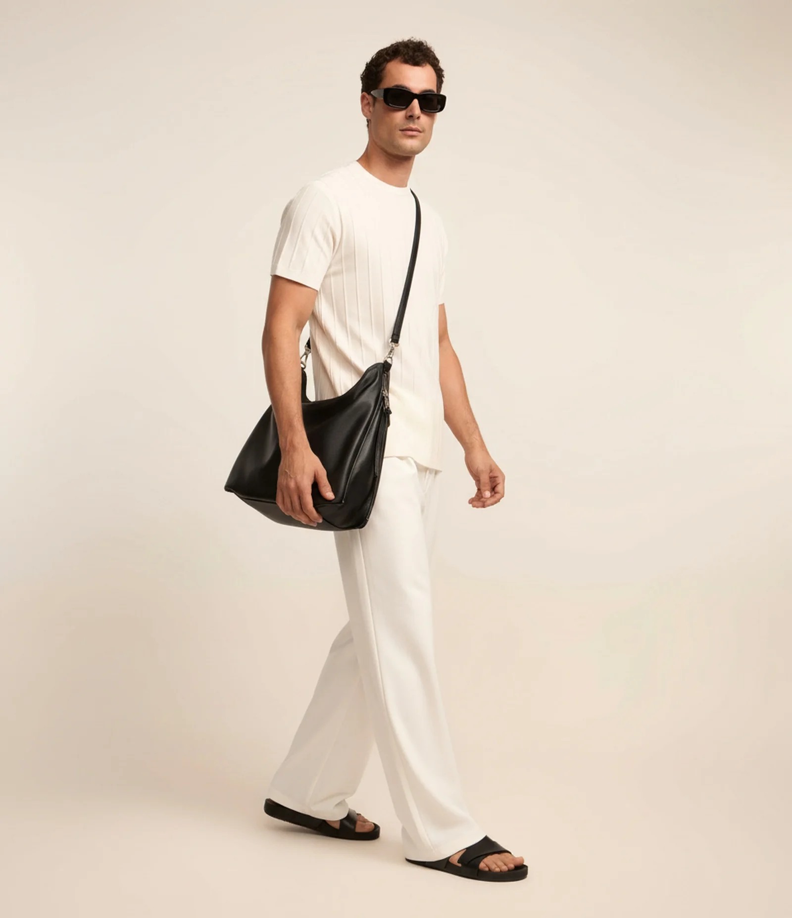 Camiseta Slim em Tricô com Relevos Verticais Off White 1