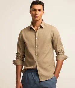 Camisa Comfort Básica em Linho e Algodão