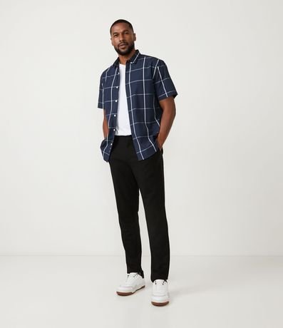 Camisa Comfort em Algodão com Estampa Xadrez e Manga Curta Azul