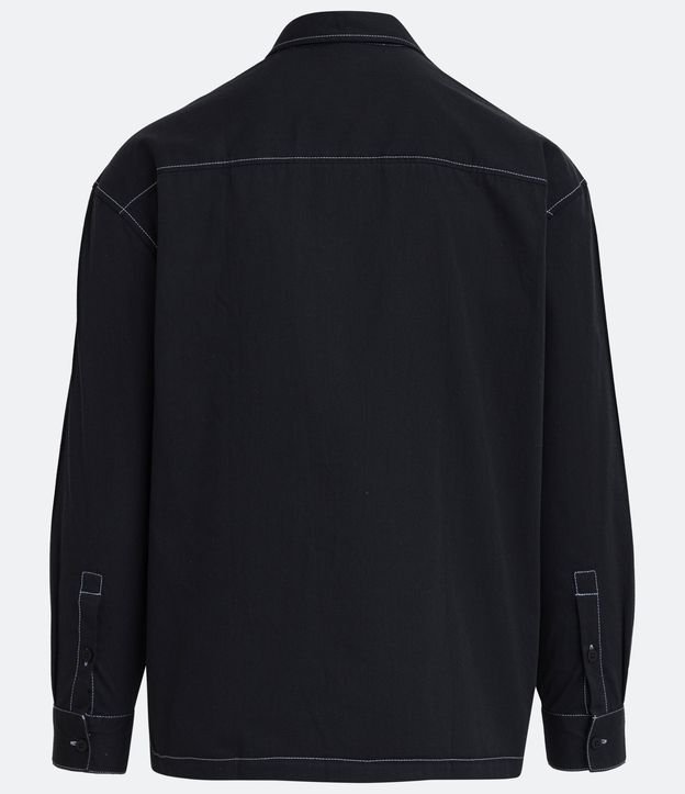 Camisa Slim Oversized en Algodón con Bolsillo y Costura Contrastante Negro 8