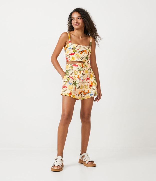 Short em Linho com Cós Pespontado e Estampa Tropical Divertida