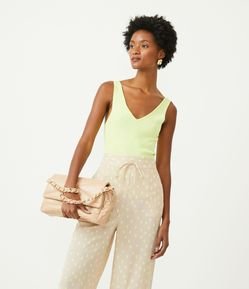 Blusa Regata em Viscose com Decote V