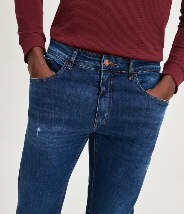 Calça Jeans com Detalhes de Puídos Azul 4