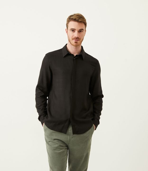 Camisa Comfort em Viscose Texturizada com Manga Longa