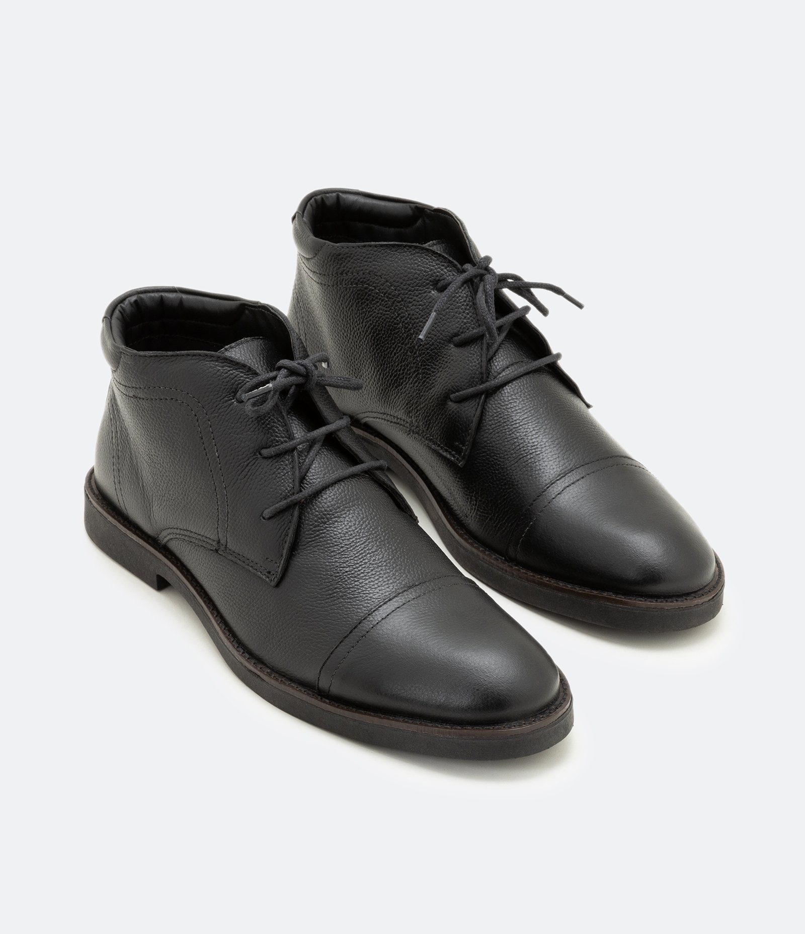 Bota Desert em Couro com Cano Médio Preto 5