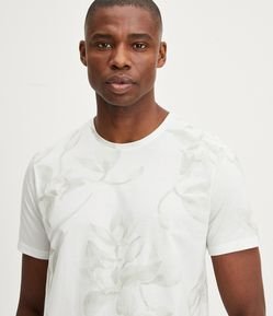 Camiseta Regular em Algodão com Estampa Floral