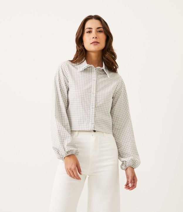 Camisa em Algodão Xadrez com Gola Diferenciada e Punho com Elástico