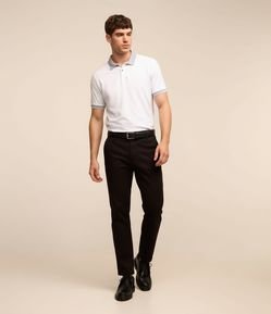Camisa Polo Slim em Algodão com Botões e Detalhes Contrastantes
