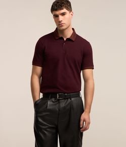 Camisa Polo Slim em Algodão com Botões e Detalhes Contrastantes