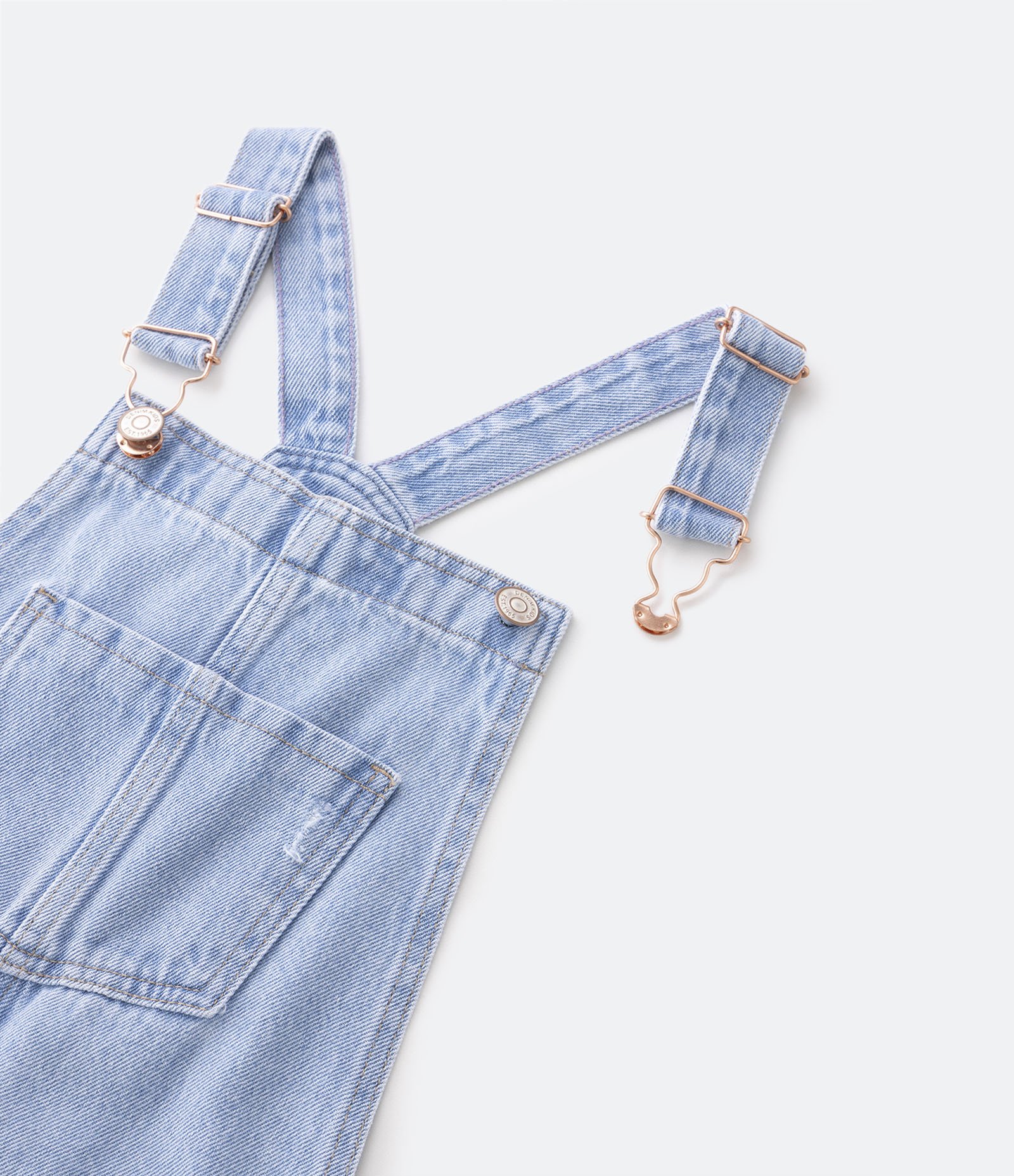 Jardineira Wide Leg Infantil em Jeans com Puídos - Tam 5 a 14 anos Azul 5