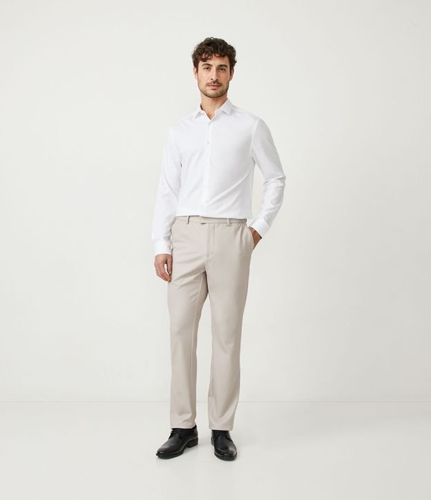Calça Slim Texturizada com Bolsos