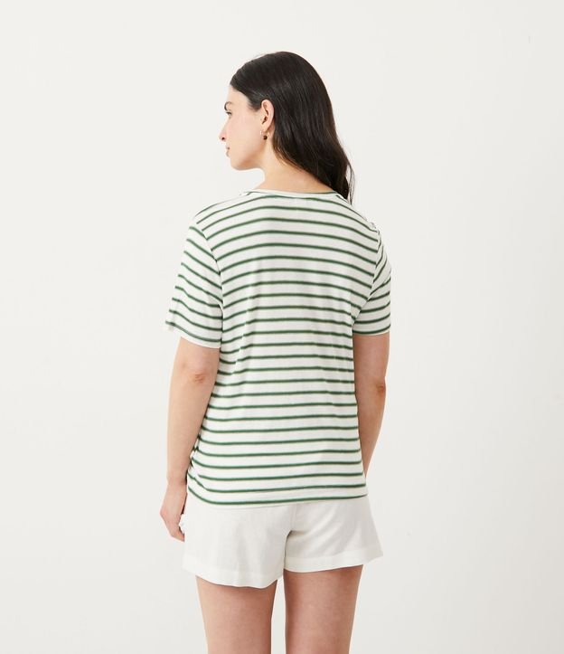 Blusa en Viscosa con Estampado de Rayas y Bordado Verde 3
