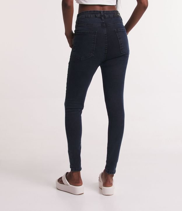 Calça Skinny Superelástica em Jeans com Barra Diferenciada Preto 3