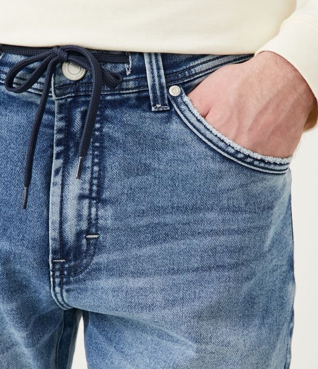 Calça Jeans Slim com Amarração no Cós Azul 4