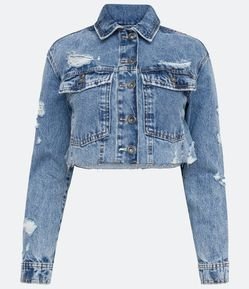 Jaqueta Cropped em Jeans com Puídos e Barra a Fio