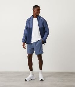 Bermuda Esportiva com Cós Elástico e Bolso Traseiro