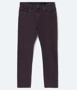Calça Slim em Sarja com Bolsos