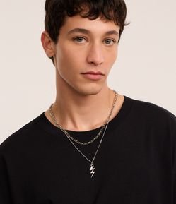 Colar Duplo com Corrente e Pingente de Raio