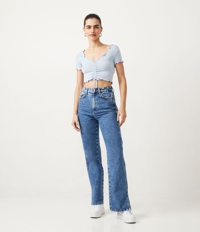 Calça Anos 90 em Jeans com Recorte de Estrelas Menor preço em Calça Anos 90 em Jeans com Recorte de Estrelas
