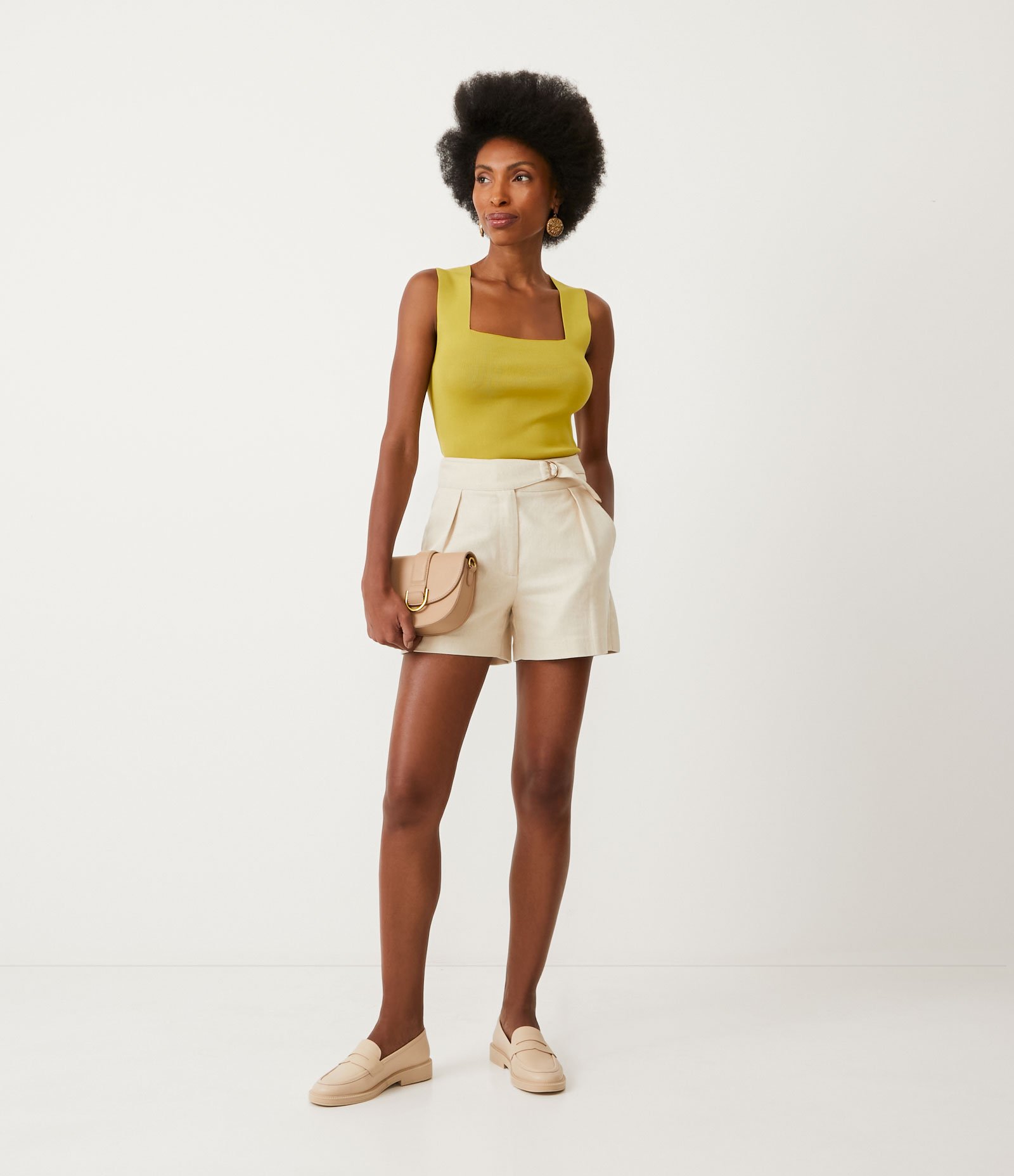 Blusa em Tricô com Decote Quadrado 2