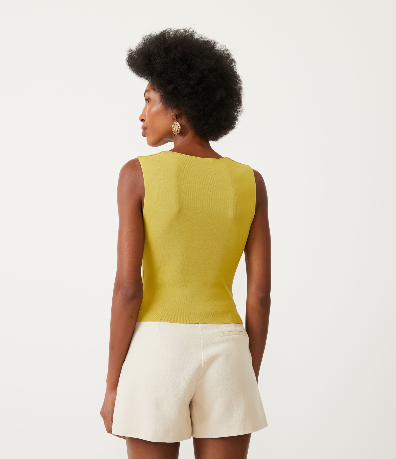 Blusa em Tricô com Decote Quadrado 3