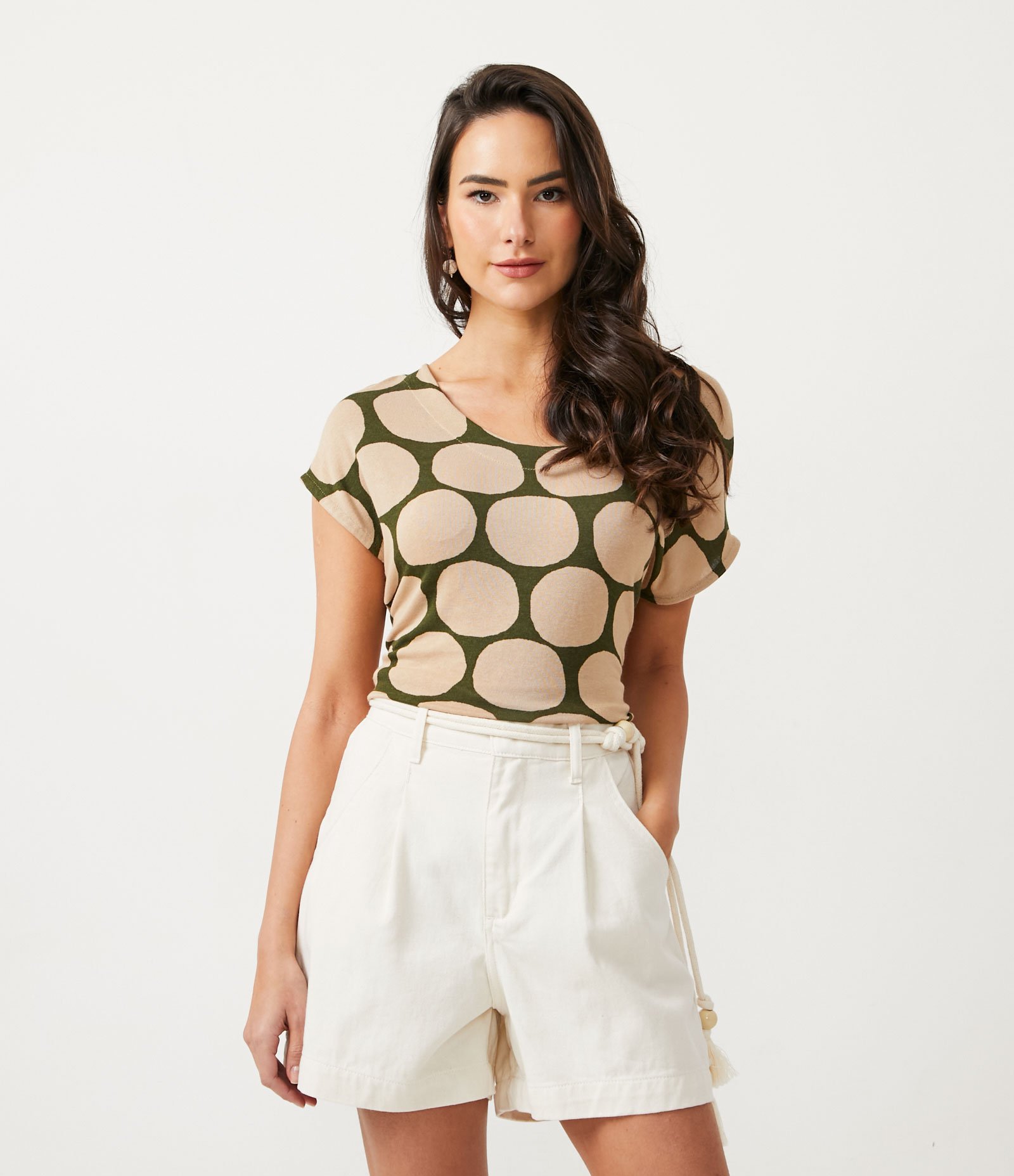 Blusa em Viscose com Manga sem Cava e Estampa Étnica Verde 1