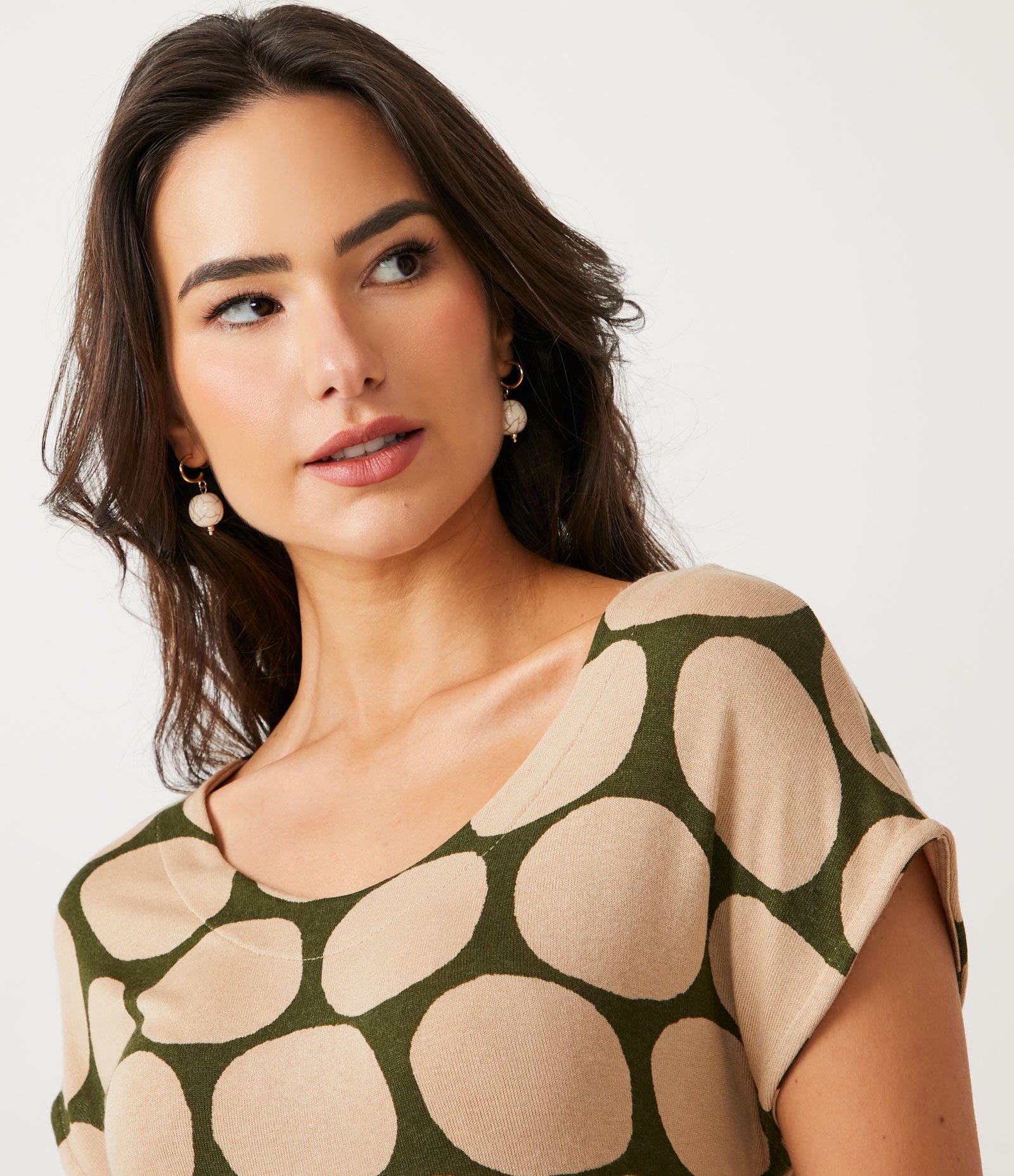 Blusa em Viscose com Manga sem Cava e Estampa Étnica Verde 4