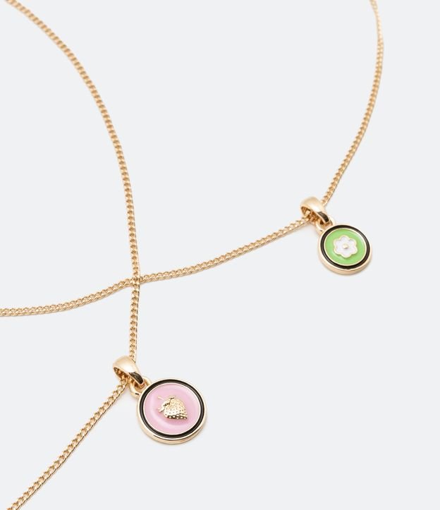 Colar Camadas com Pérolas e Pingentes em Metal Pintado