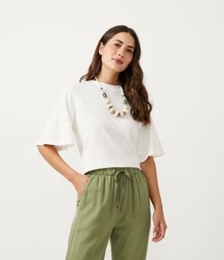 Blusa T-shirt Básica em Algodão com Gola Redonda