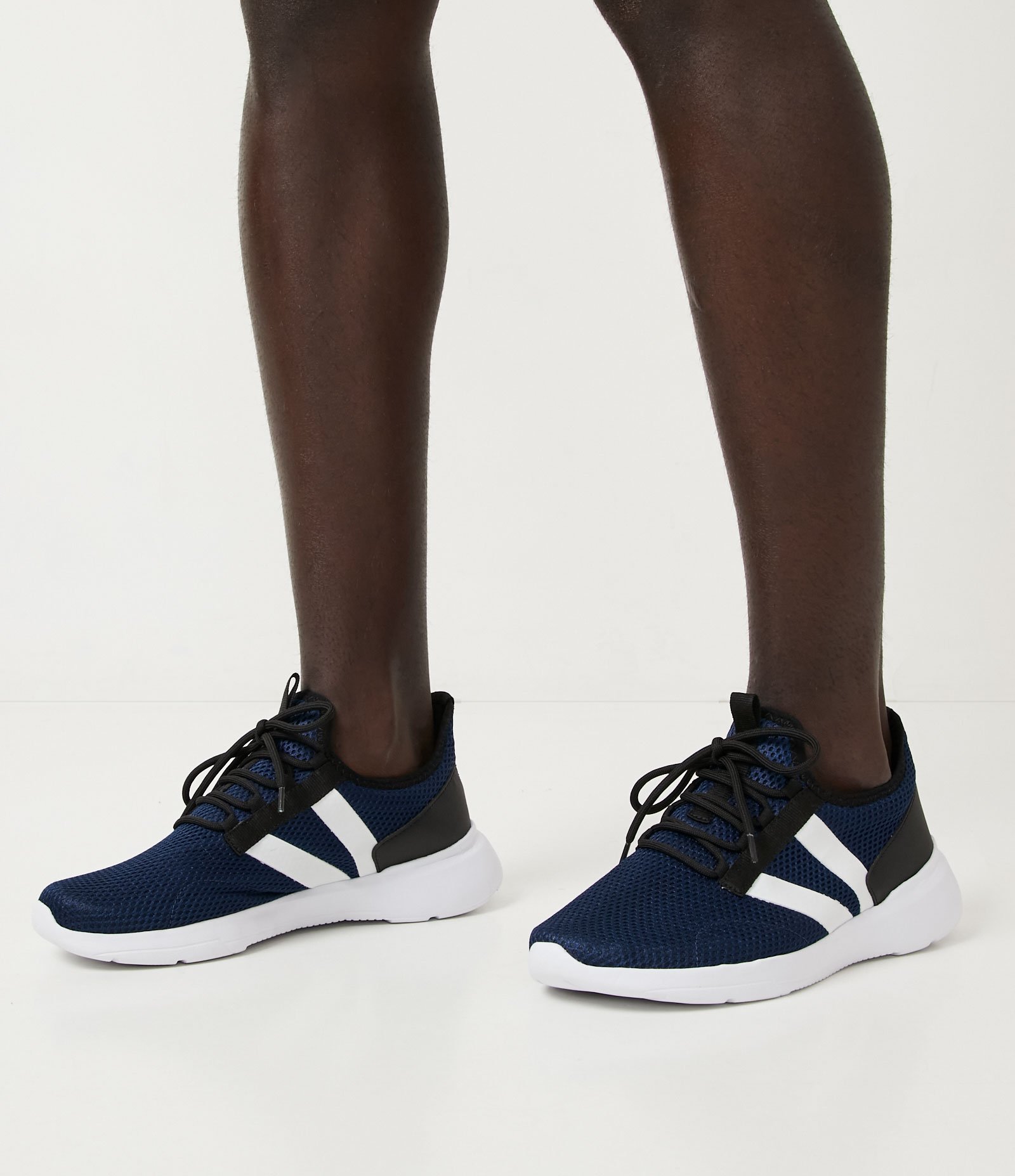 Tênis Esportivo Jogging Cano Baixo com Detalhes Contrastantes Viko Azul 6