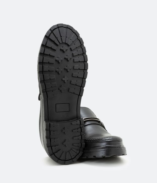 Sapato Loafer em Couro com Bridão Viko Preto 3