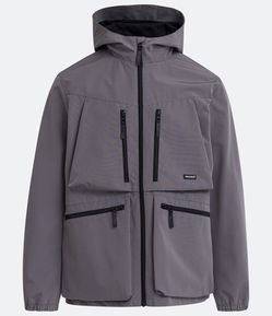 Jaqueta em Poliamida com Capuz e Bolsos Táticos