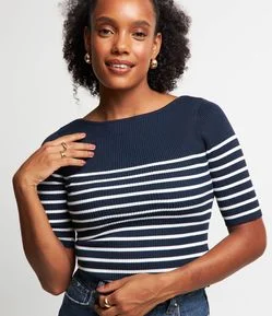 Blusa em Tricõ com Textura Canelada e Estampa Listrada