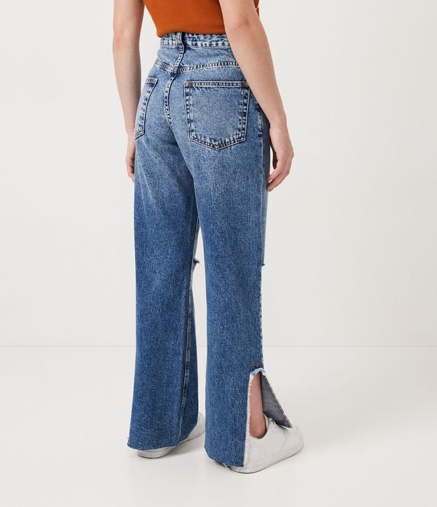 Pantalón años 90 en Jeans con Corte a Navajas y Abertura Deshilachada Azul 3