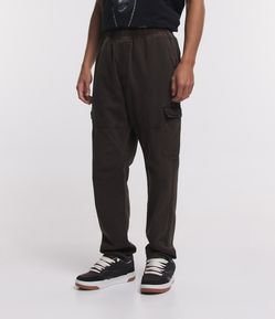 Calça Cargo em Sarja com Cós Elástico e Bolsos Laterais