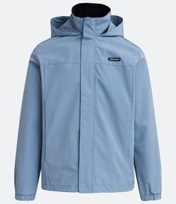 Jaqueta com Capuz Gola Alta e Recortes