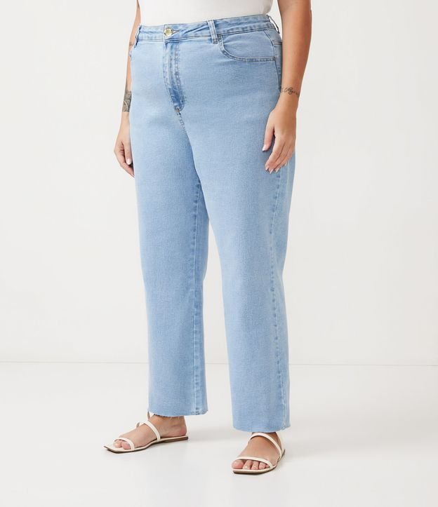 Calça Reta Jeans Marmorizada com Elastano Curve & Plus Size