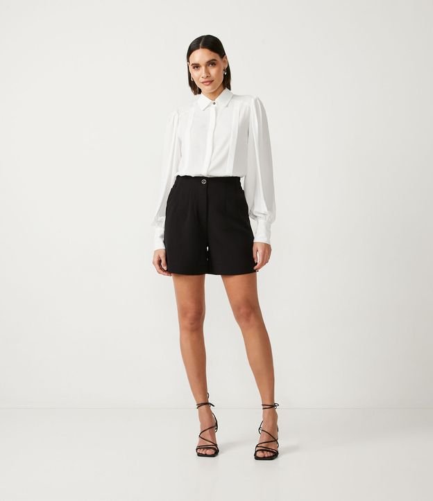 Short em Alfaiataria com Elástico no Cós