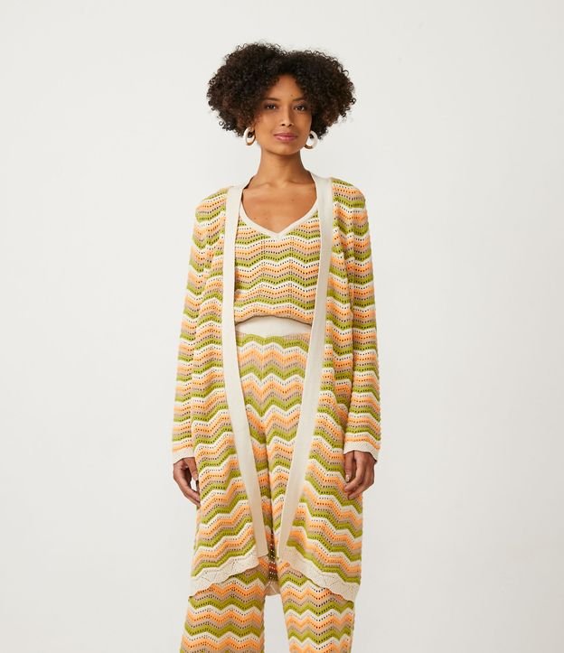 Cardigan Alongado em Tricô com Listras Irregulares